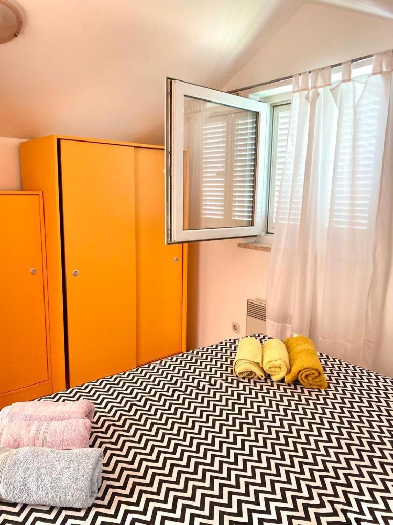 Apartment Prilaz Obali ดรามัลย์ ภายนอก รูปภาพ